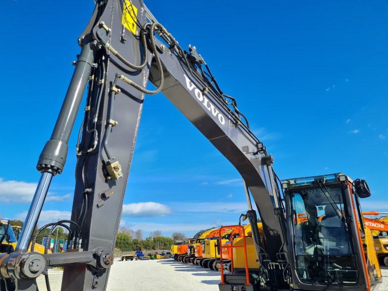 Excavators Volvo Ec El Zeta Macchine